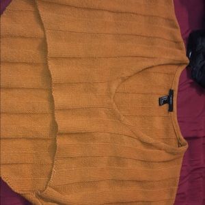 Long sleeve crop top